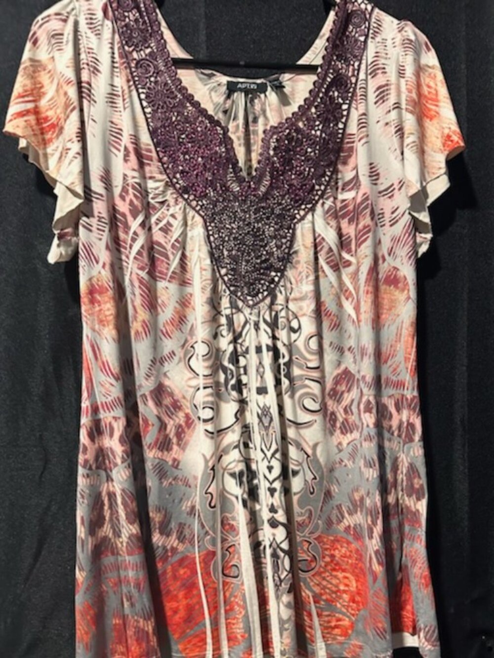 Apt. 9 Embellished Paisley Flutter Sleeve Tunic Top – Size 1X